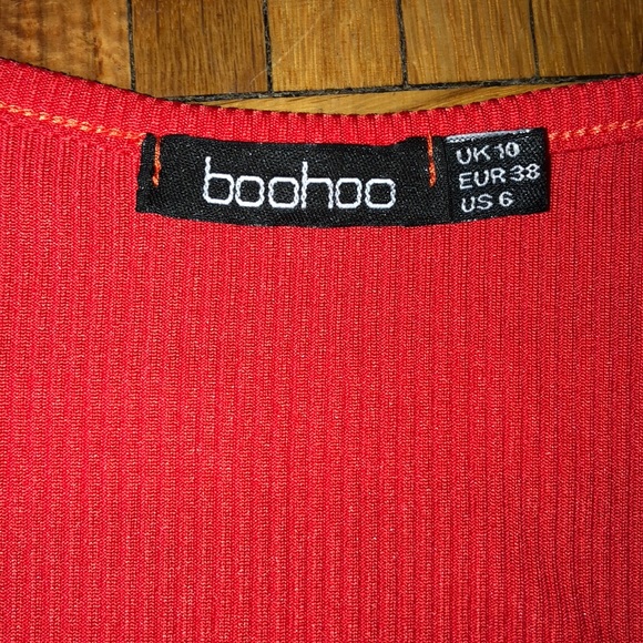 Red hot dress ☄️🔥 - Picture 3 of 3